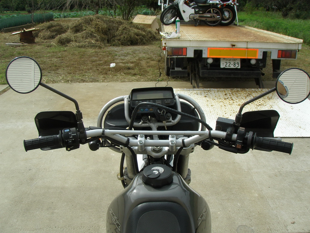 Купить мотоцикл Honda XR Baja 2002 фото 19